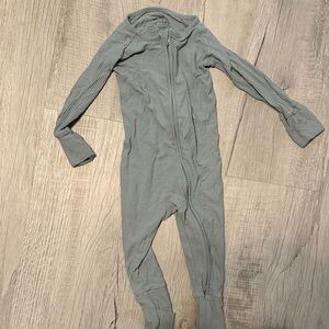 Little Sleepies Ribbed Gray Kids Footie